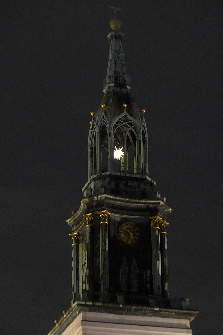 Marienkirche mit Stern