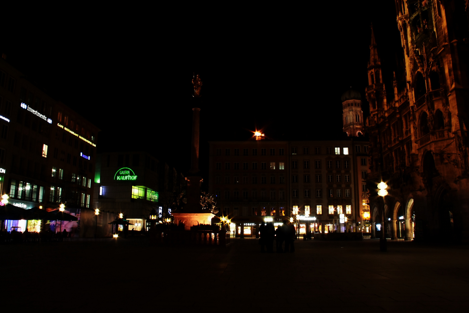 Marienplatz bei Nacht