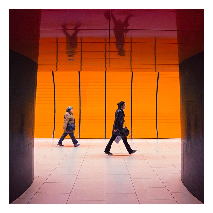 Marienplatz U-Bahn *** orange passage ***