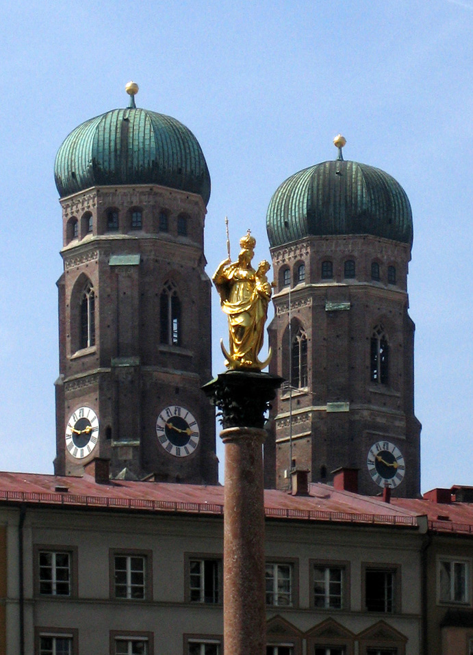 Mariensäule und Frauenkirche