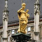 Marienstatue auf dem Marienplatz in München