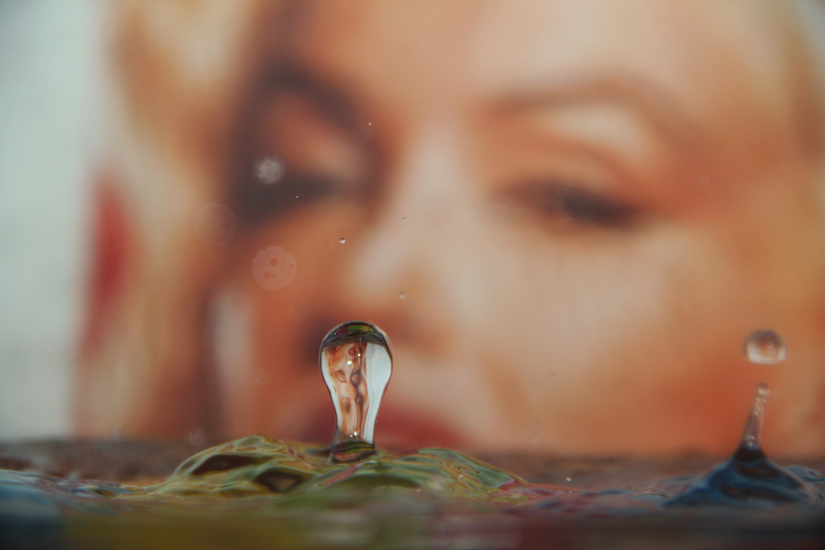 Marilyn Monroe and Water drop