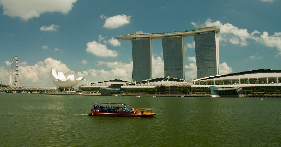 MARINA BAY