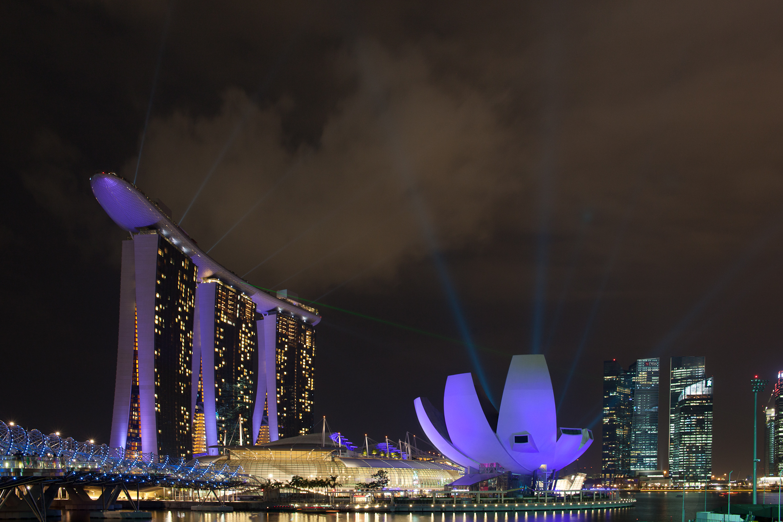 Marina Bay Sands - Art Science Museum / Singapore