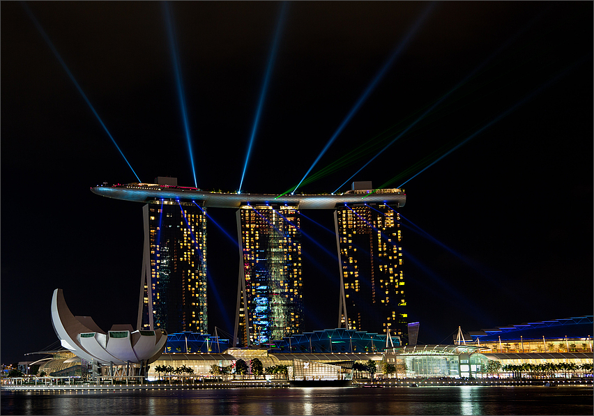 ~ Marina Bay Sands Hotel ~