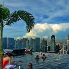 Marina Bay Sands, Wasser plantschen in 191 m Höhe