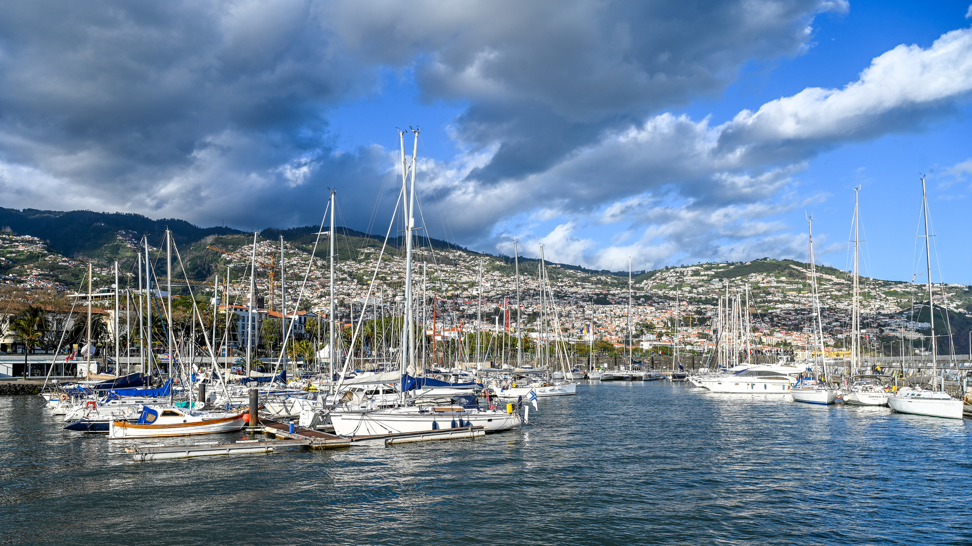 Marina do Funchal 01