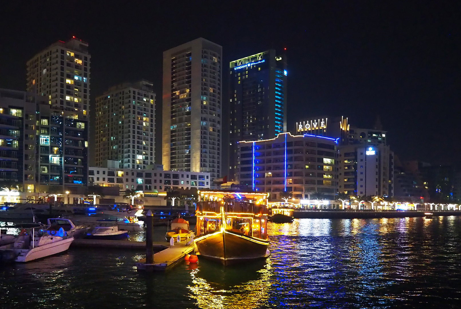 Marina Dubaï la nuit