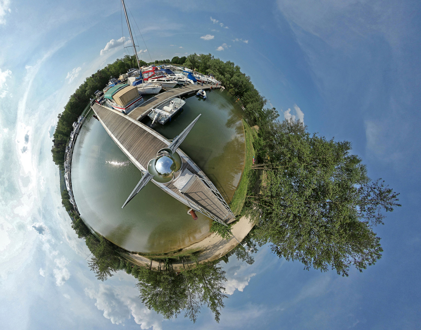 Marina Flaesheim  Little Planet 