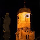 Marinplatz Weilheim Kirche mit Marinsäule