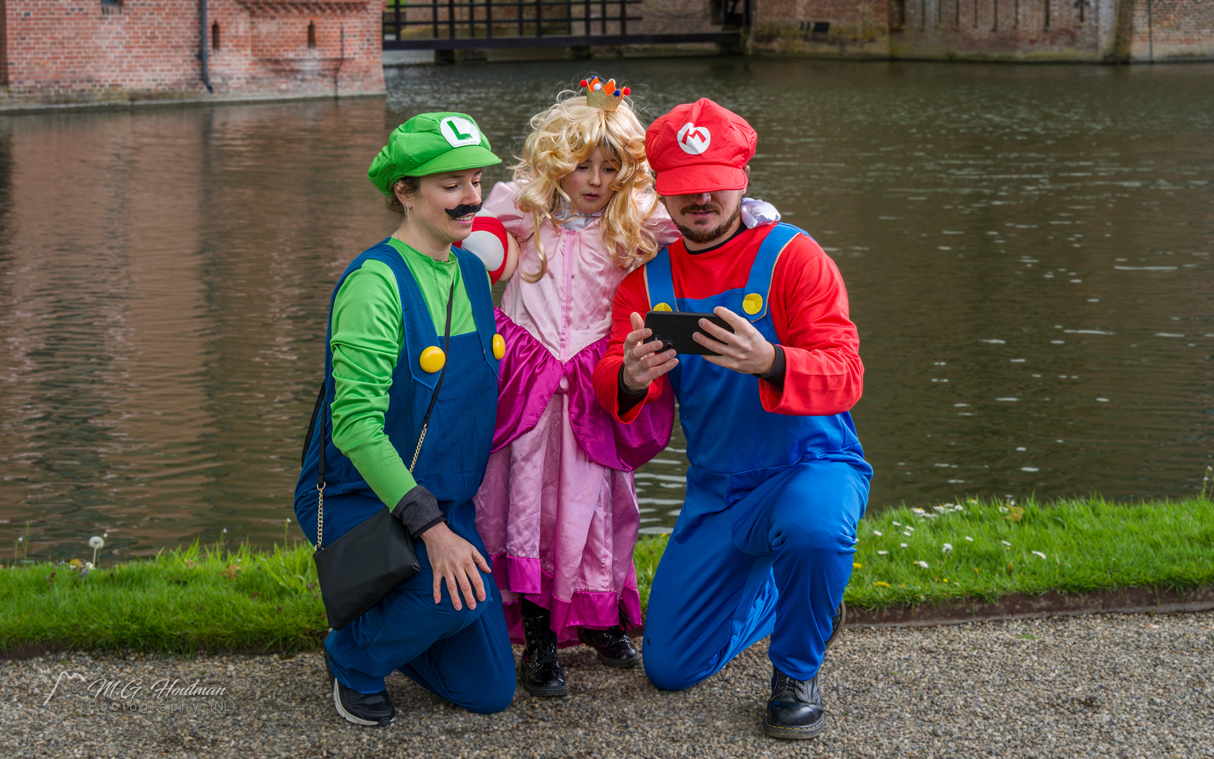 Mario Familie macht Selfie