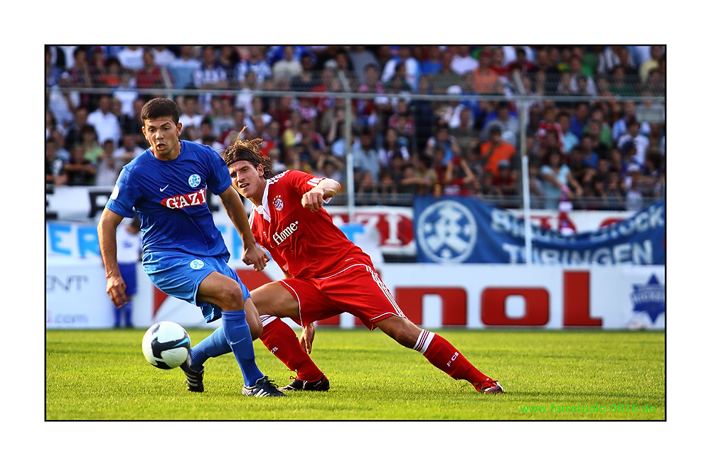 Mario Gomez im Trikot der Bayern...