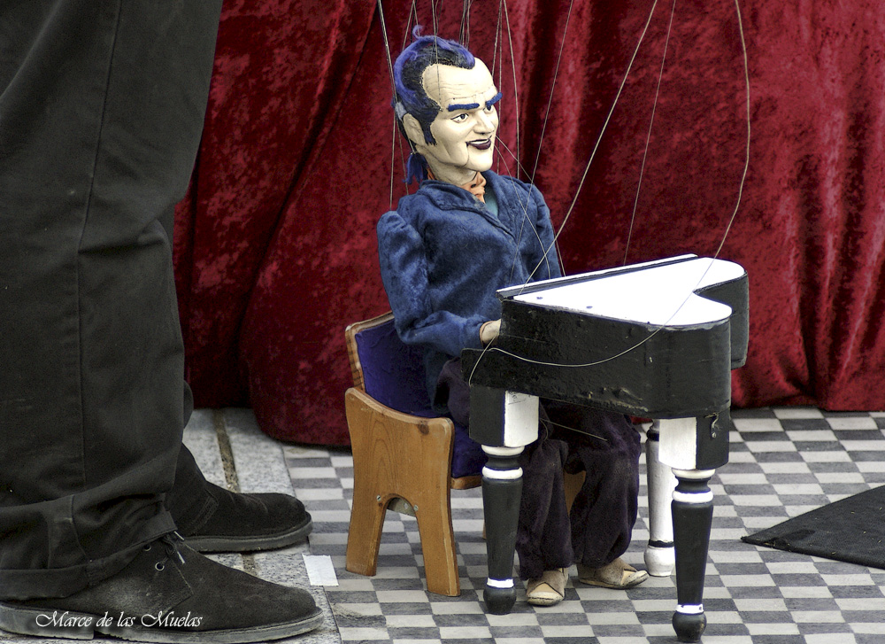 ...marionetas 2...