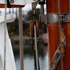 Maritime Details an einem traditionellen Segler