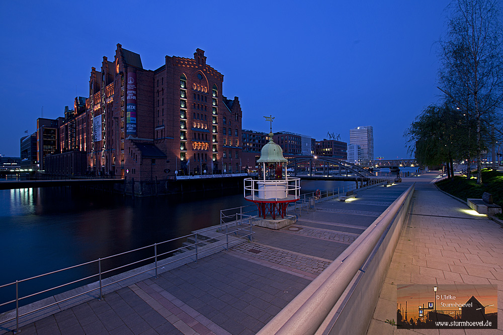 Maritimes Museum mit Leuchtturm