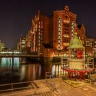 Maritimes Museum mit Leuchtturm/Leuchtfeuer ...