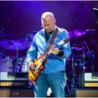 Mark Knopfler ;