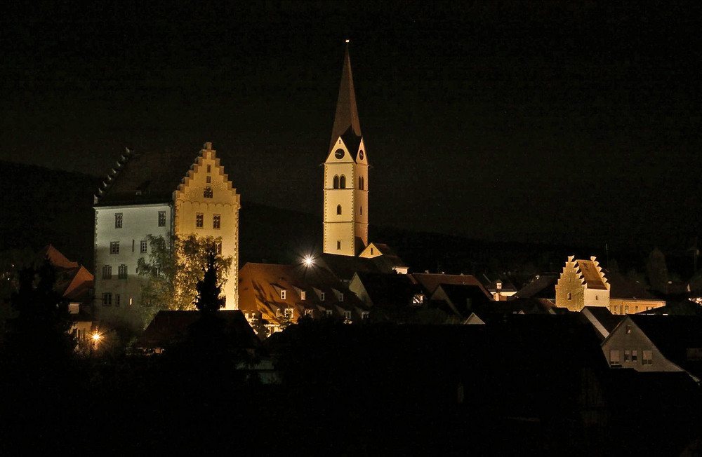 Markdorf bei Nacht ...