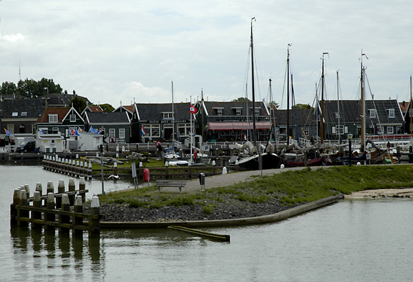 Marken - Hafeneinfahrt