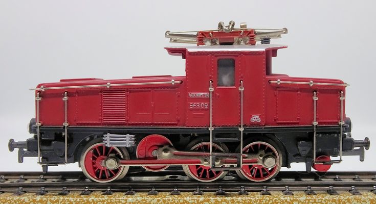 Marklin 3001 locomotive électrique E 63 02 (DB)