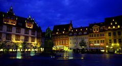 Markplatz in Coburg zur blauen Stunde