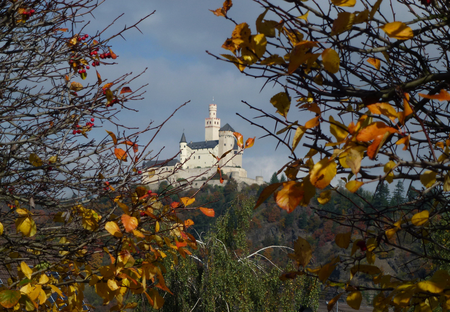 Marksburg im Herbst