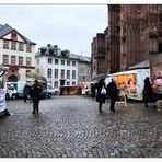 Markt am Domplatz...(und eine ware Geschichte)