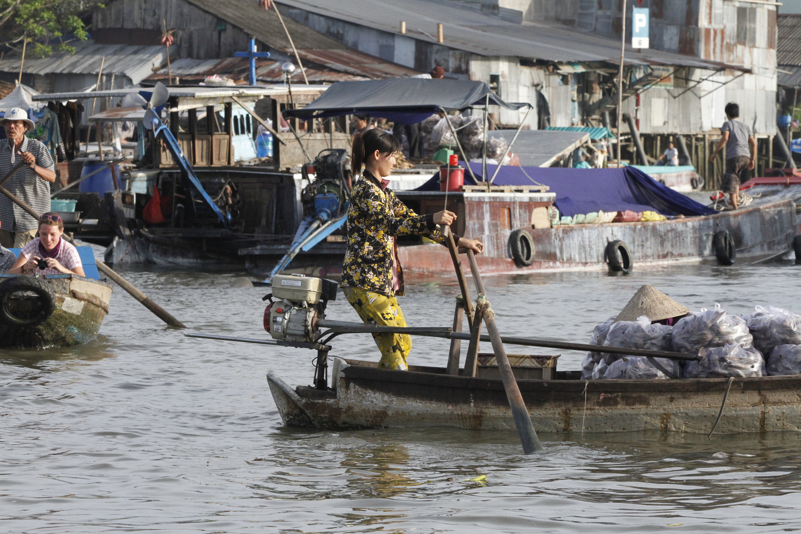 Markt auf dem Wasser in Vietnam