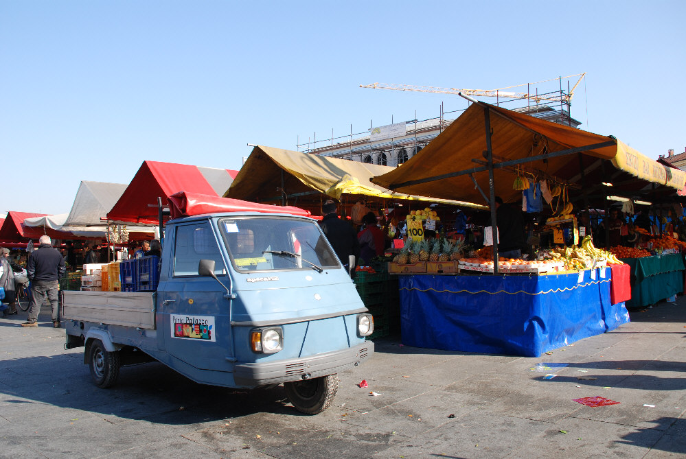 Markt auf italienisch