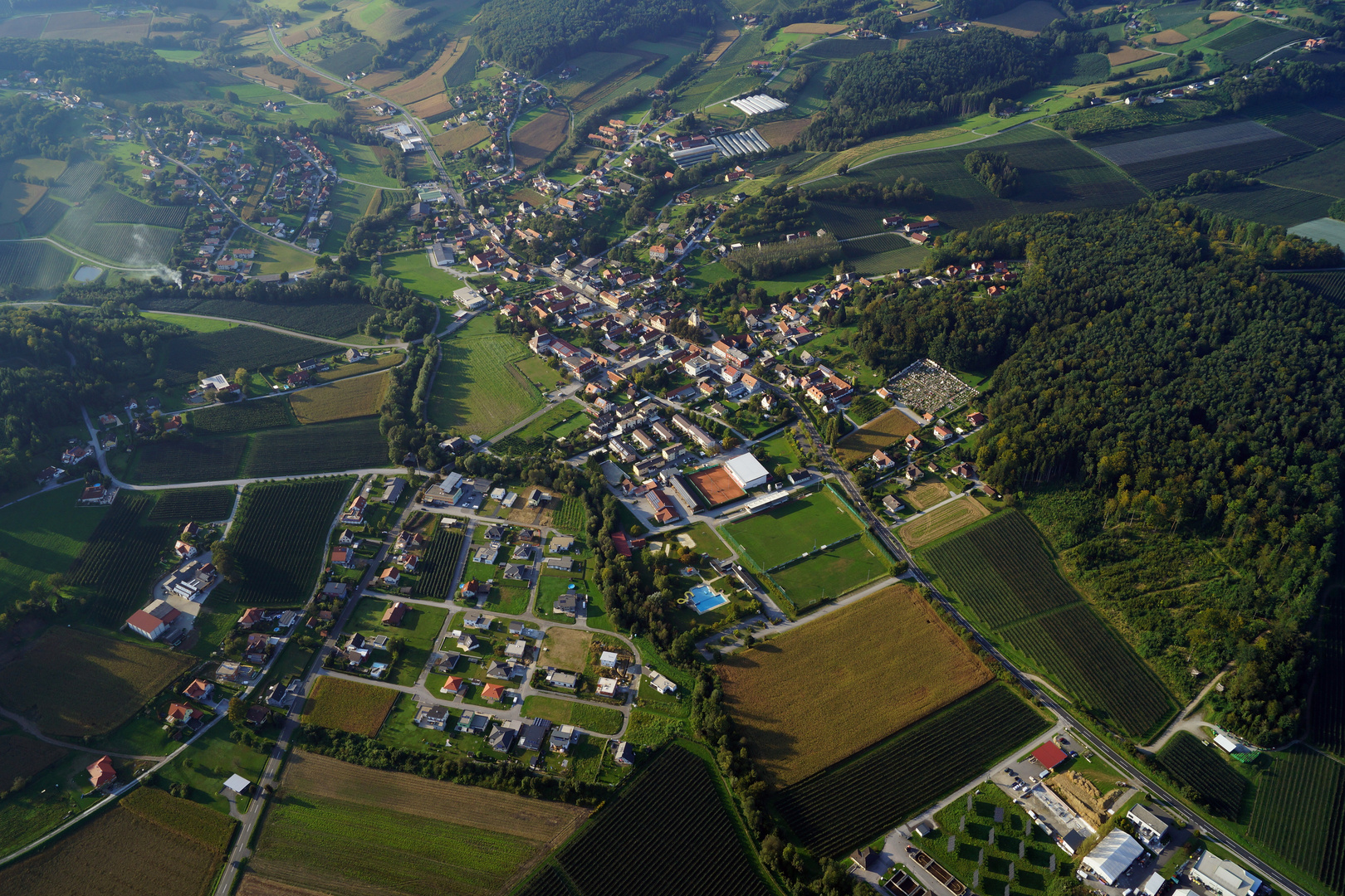 Markt Hartmannsdorf von oben