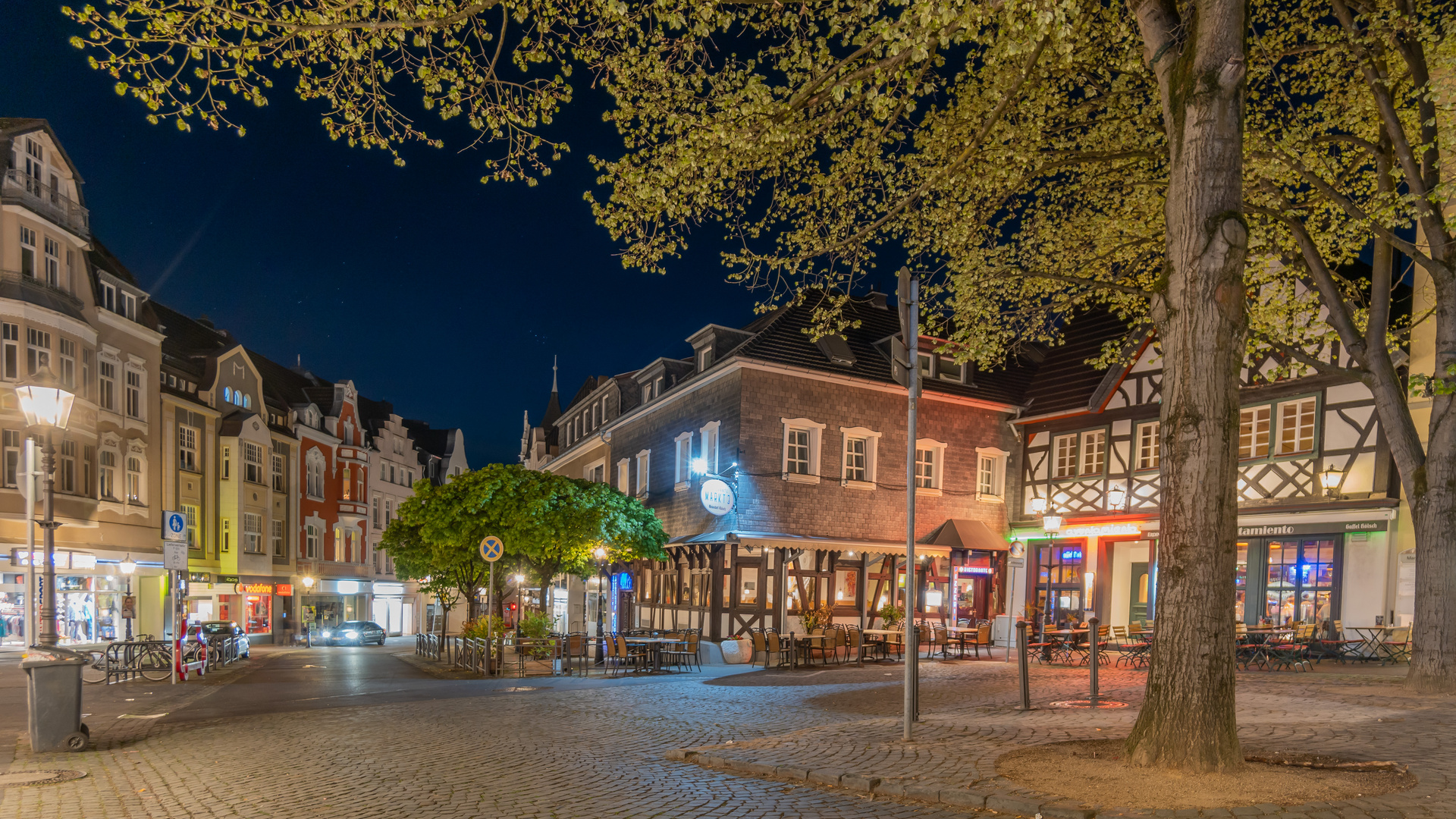 Markt in Bad Honnef bei Nacht