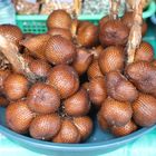 Markt - Schlangenhautfrucht (Salak)