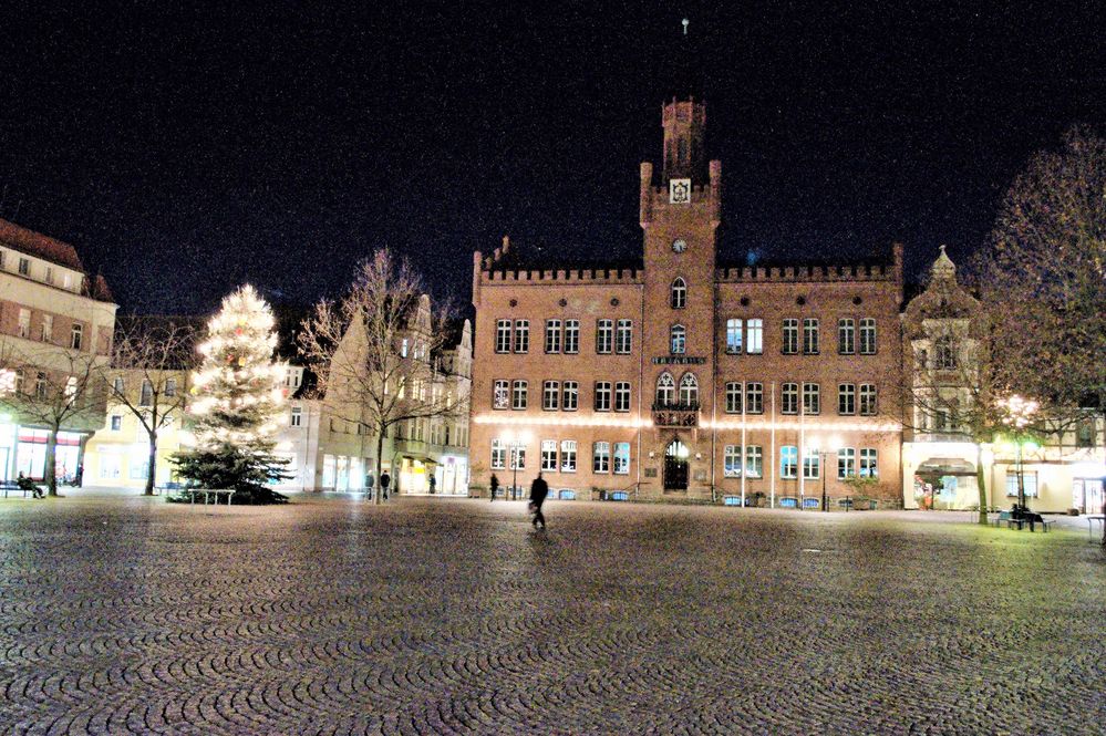 Markt und Rathaus von Bitterfeld 