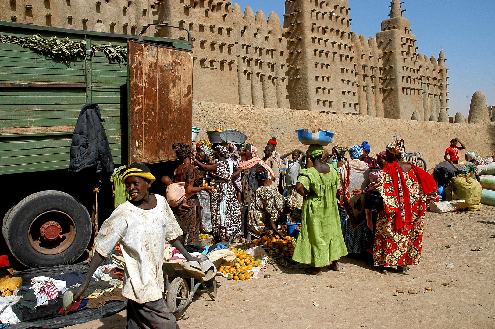 Markt vor der Moschee in Djenne