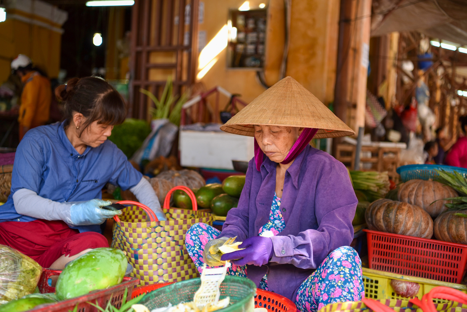 Marktfrau in Hoi An 04