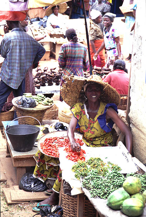 Marktfrau in Kumasi