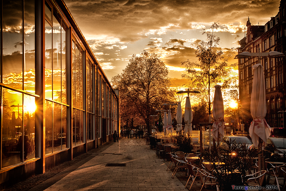 Markthalle Hannover bei Nacht