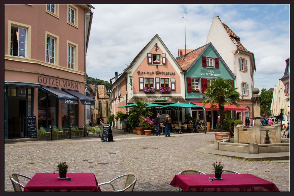 MARKTPLATZ