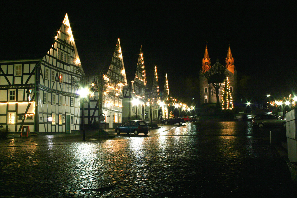 Marktplatz bei Nacht