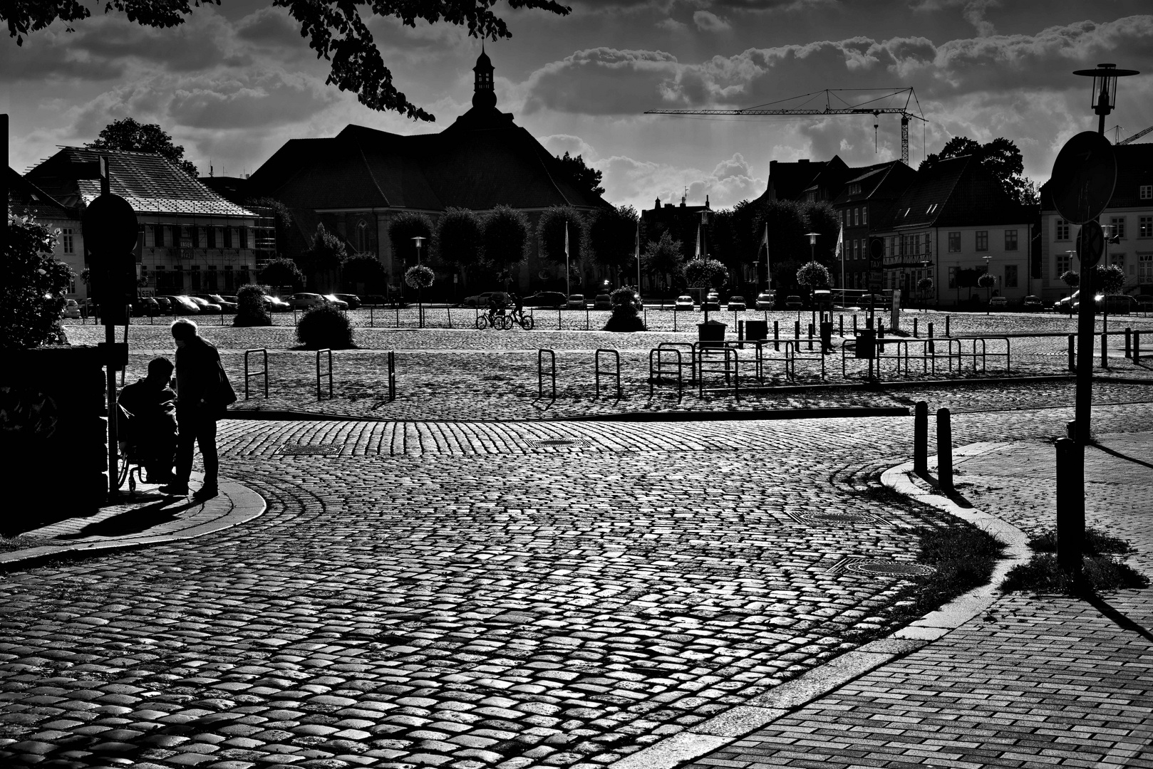 Marktplatz im Gegenlicht