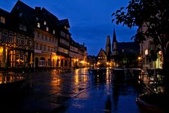 Marktplatz im Regen