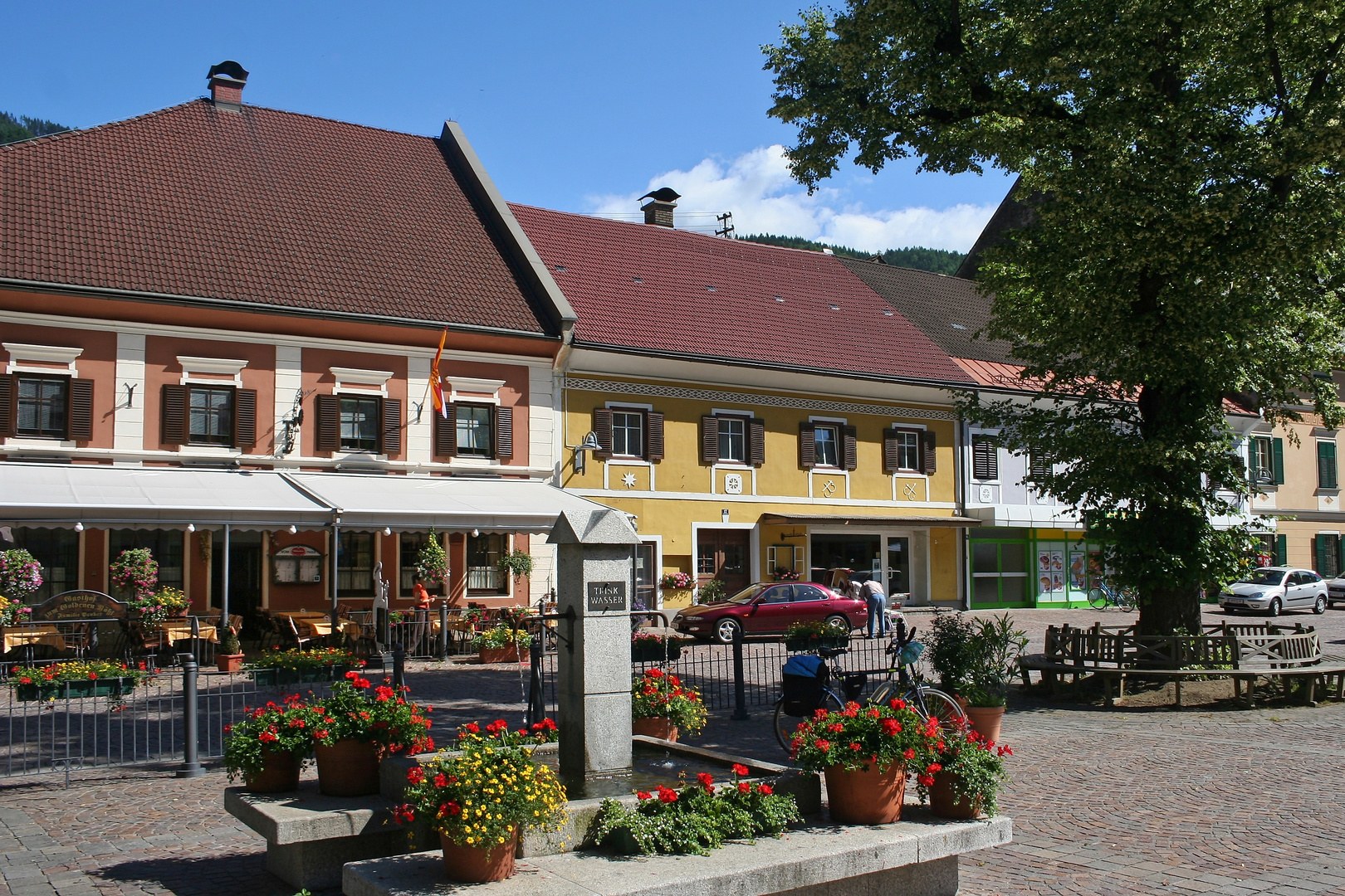 Marktplatz in Sachsenburg (IMG_6893_ji)