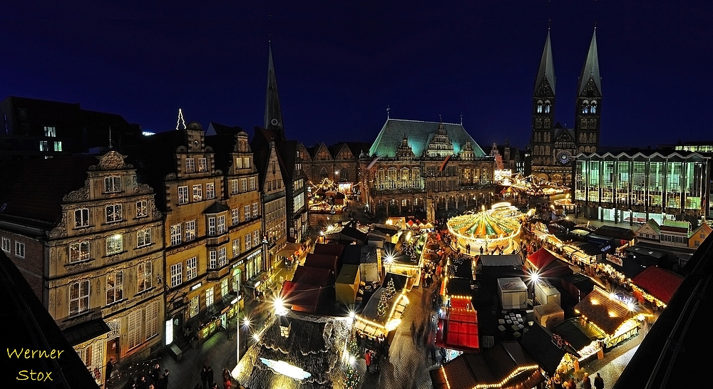 Marktplatz in Weihnachtsstimmung