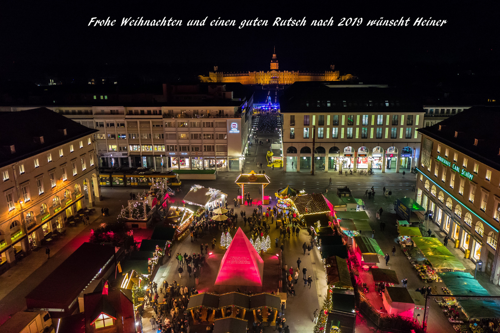  Marktplatz Karlsruhe Weihnachtsmarkt,aus dem Riesenrad.