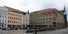 Marktplatz mit ehemaligen Kaufhaus