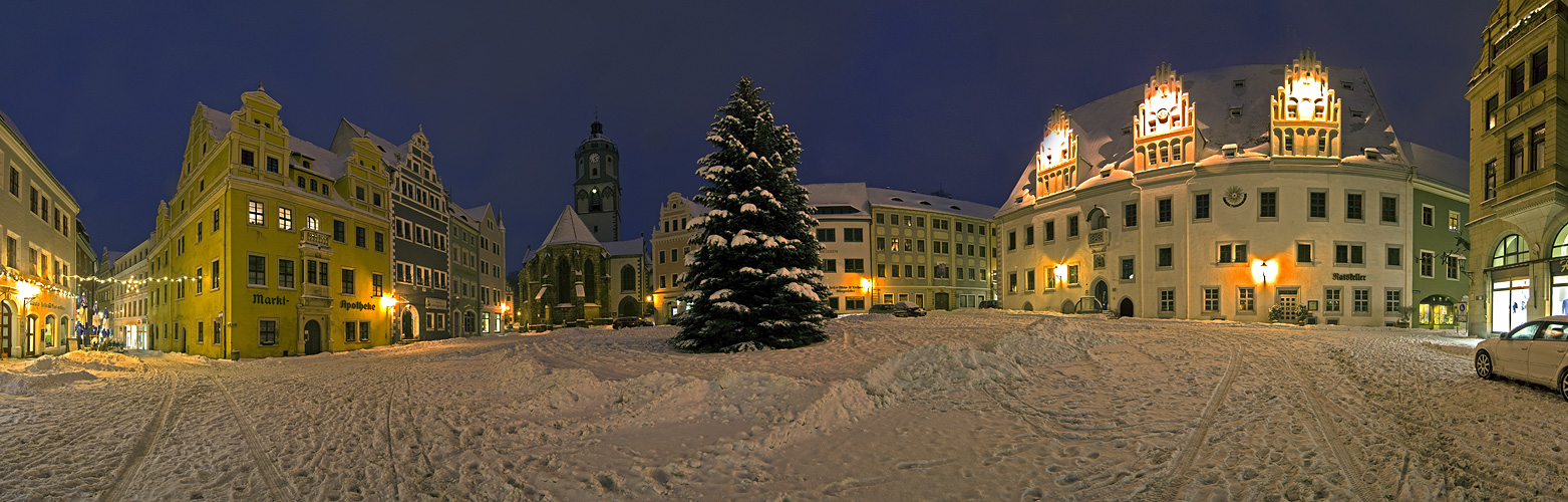 Marktplatz von Meissen im Griff von Tief Daisy