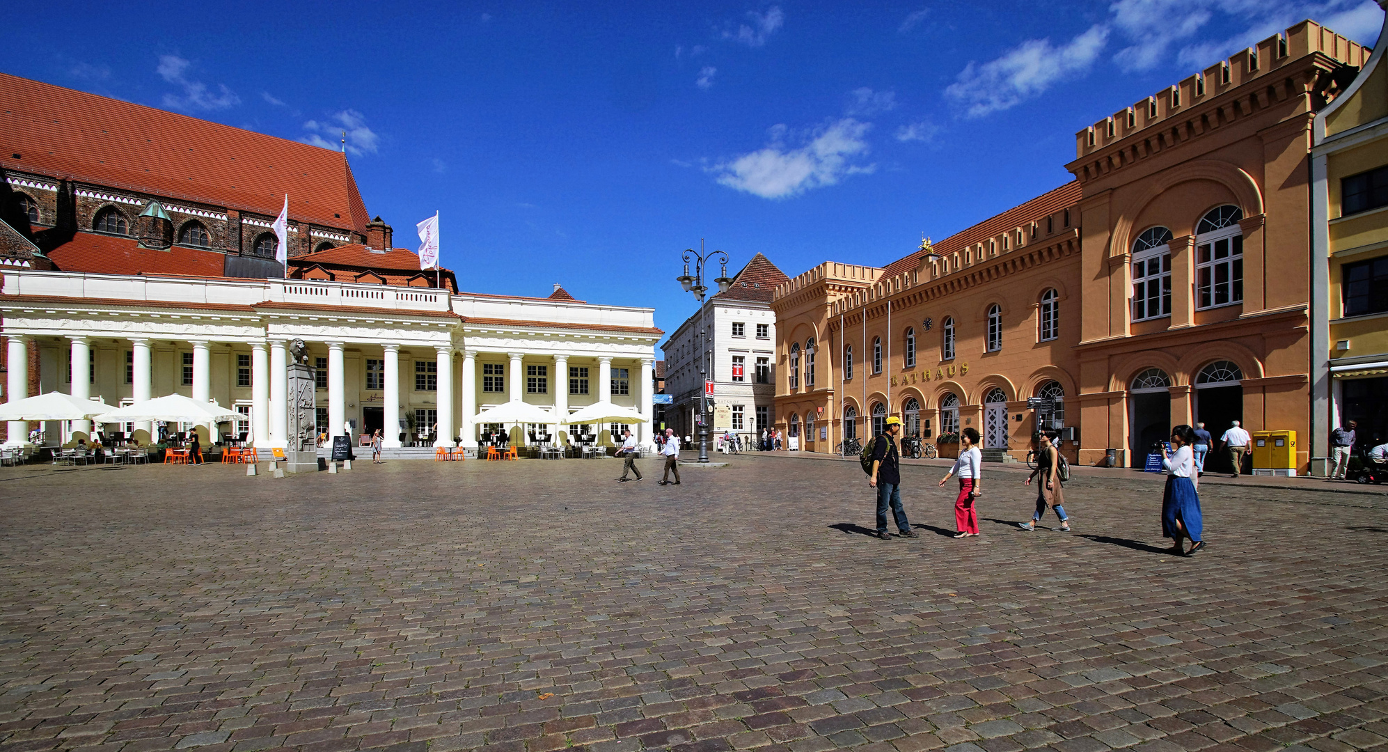  Marktplatz von Schwerin...