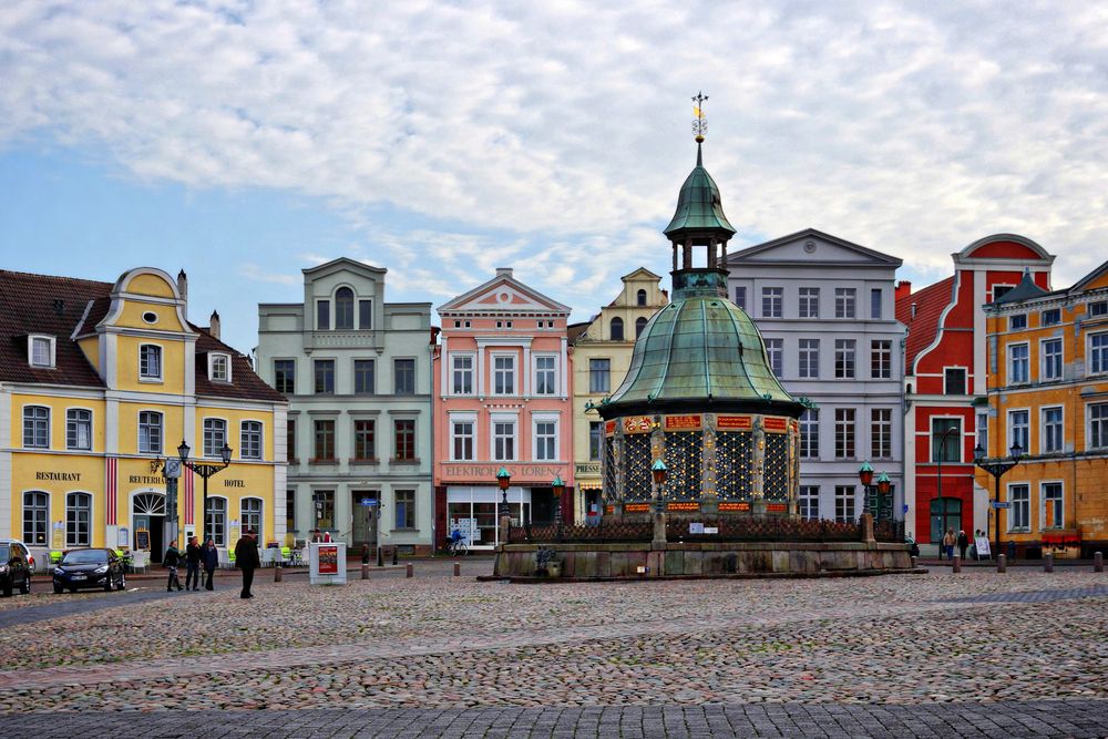 *Marktplatz Wismar 02112014* Foto & Bild deutschland, europe