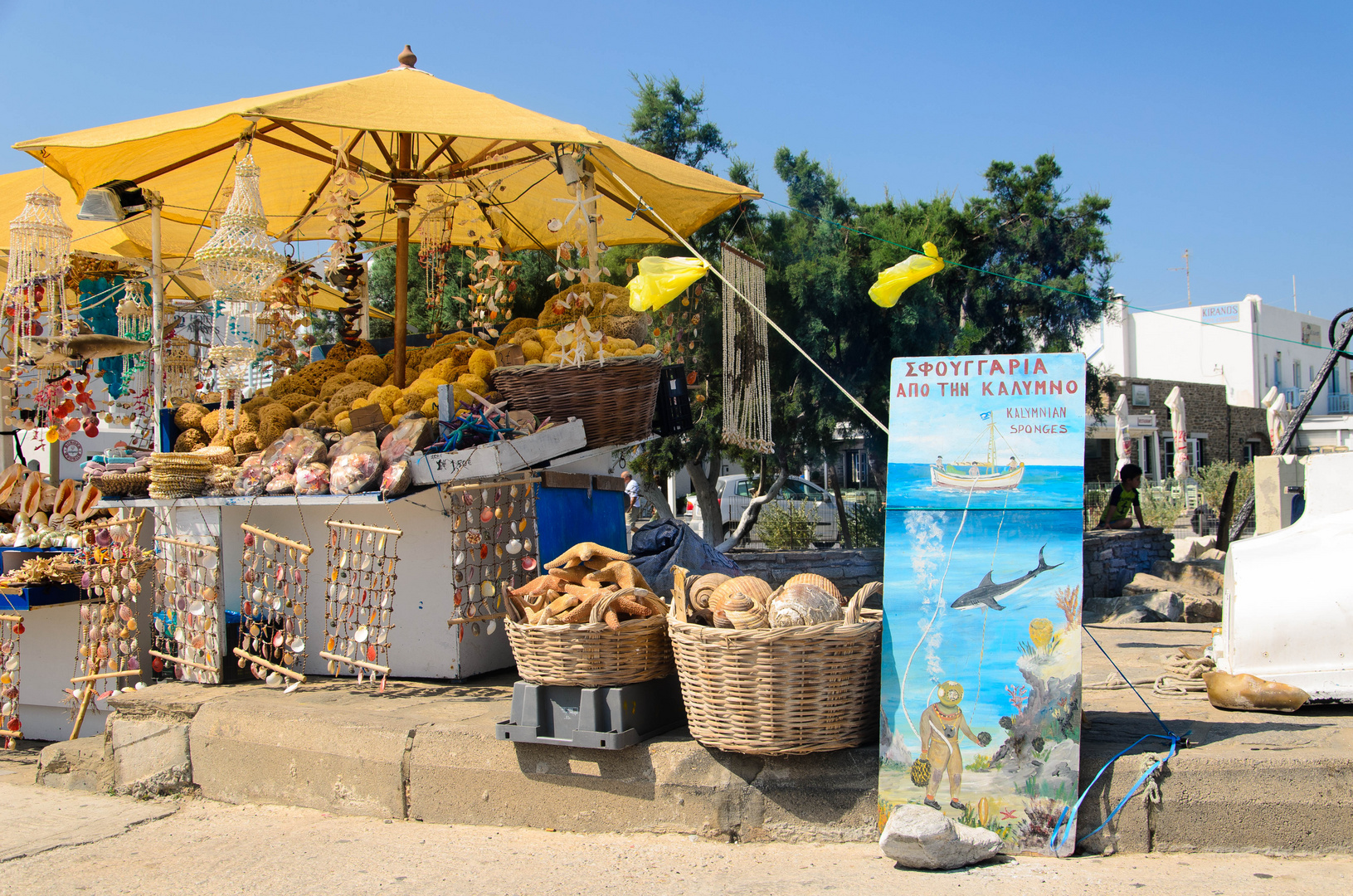 Marktstand in Naoussa auf Paros