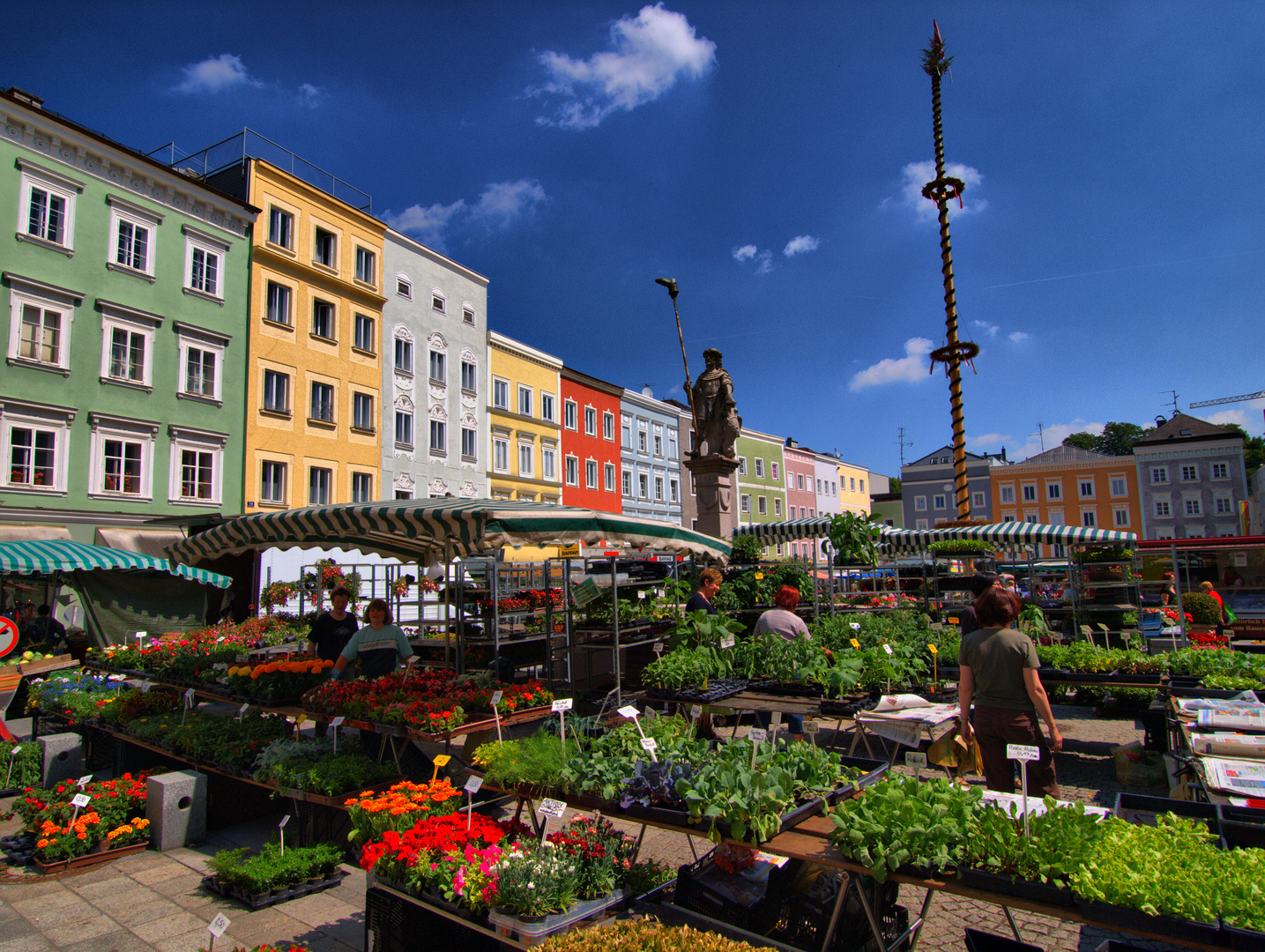 Markttag im Mai, Ried im Innkreis